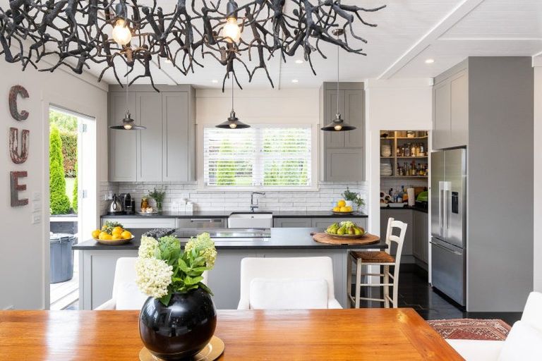 Photo of property in 619 Tuki Tuki Road, Tuki Tuki, Havelock North, 4180