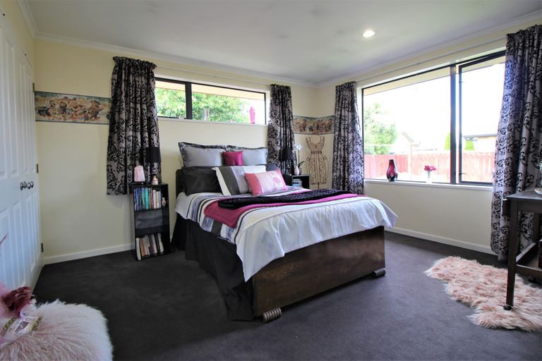 Photo of property in 1 Pines Road, Alexandra, 9320