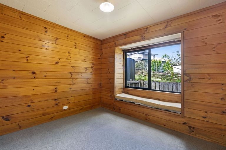 Photo of property in 59 Allington Road, Massey, Auckland, 0614