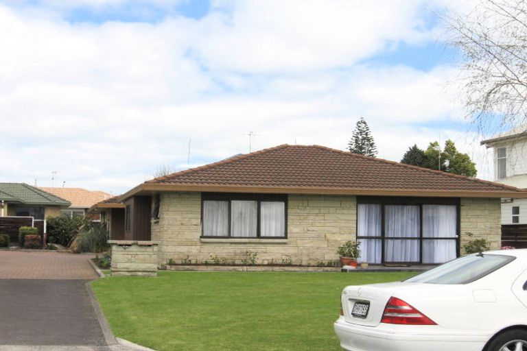 Photo of property in 2/80 Seventh Avenue, Tauranga, 3110