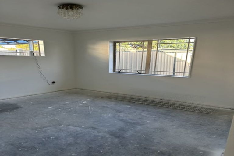 Photo of property in 60 Medvale Avenue, Flat Bush, Auckland, 2019