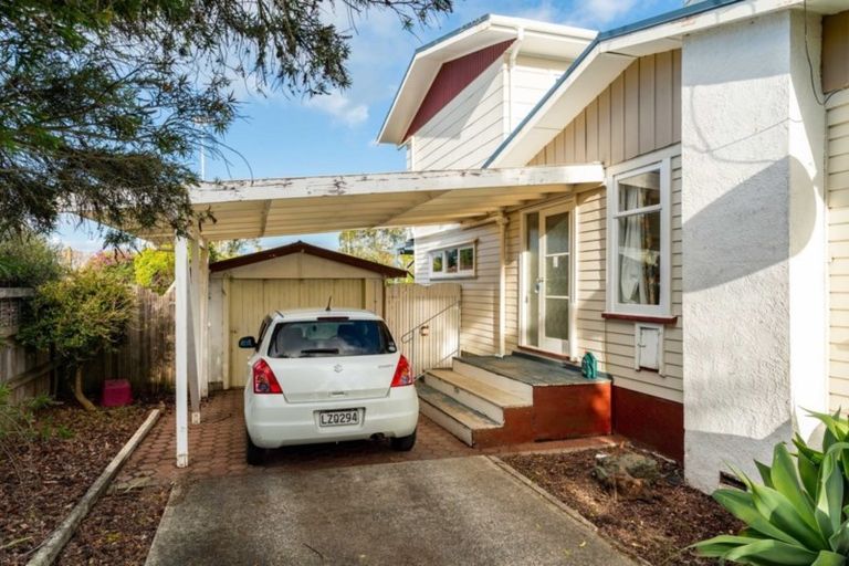 Photo of property in 15 Saint Marys Road, Waipu, 0510