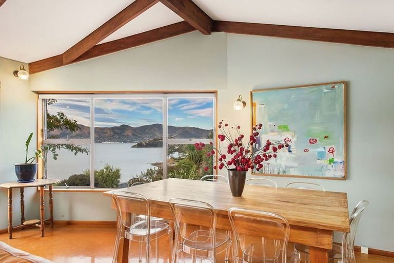 Photo of property in 11 Ngaio Lane, Charteris Bay, Lyttelton, 8971