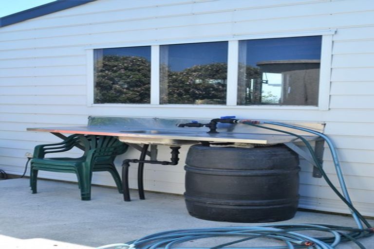 Photo of property in West Coast Road, Te Kopuru, 0371