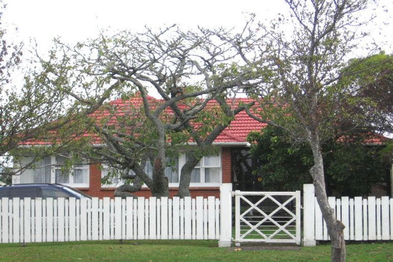 Photo of property in 78a Swanson Road, Henderson, Auckland, 0610