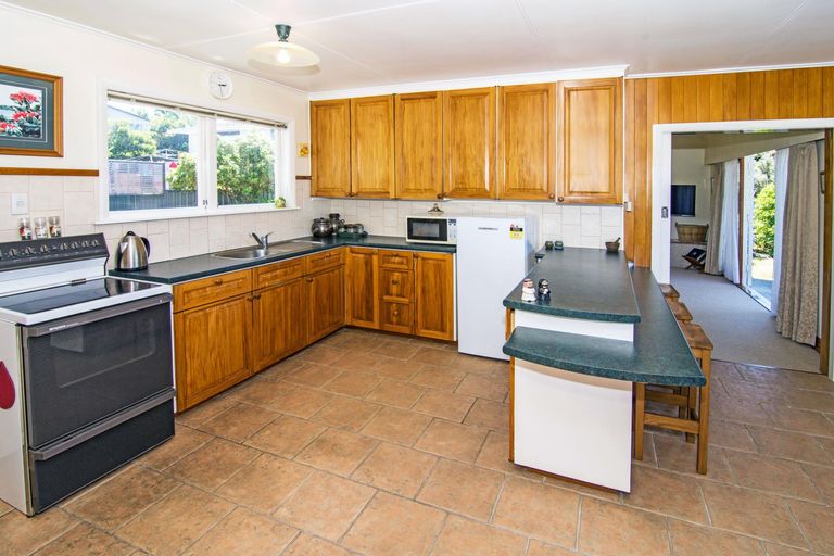 Photo of property in 1 Rata Place, Lansdowne, Masterton, 5810