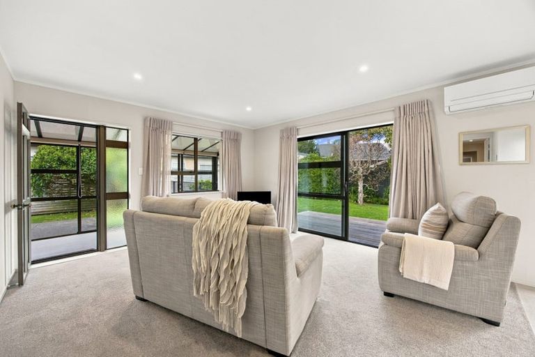 Photo of property in 2/82 Florence Avenue, Orewa, 0931