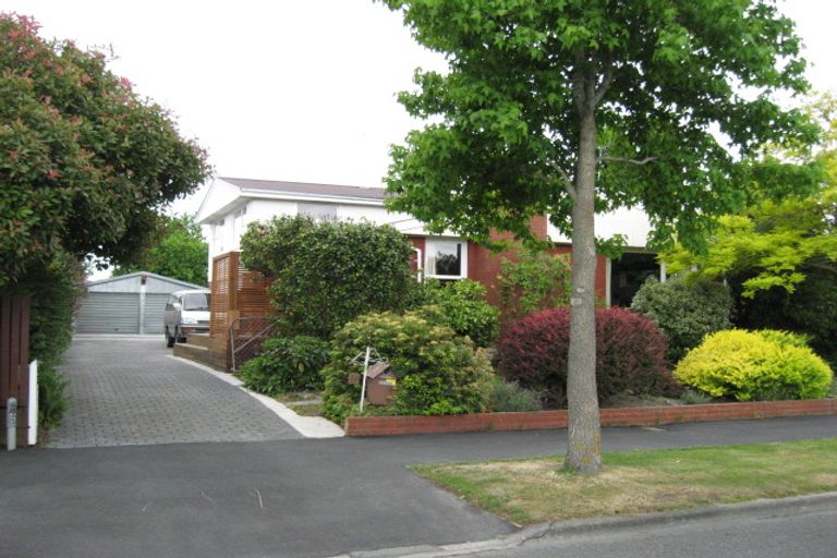 Photo of property in 30 Whitby Street, Burnside, Christchurch, 8053
