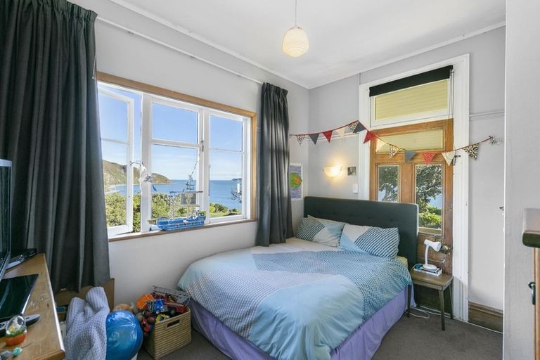 Photo of property in 465 Muritai Road, Eastbourne, Lower Hutt, 5013