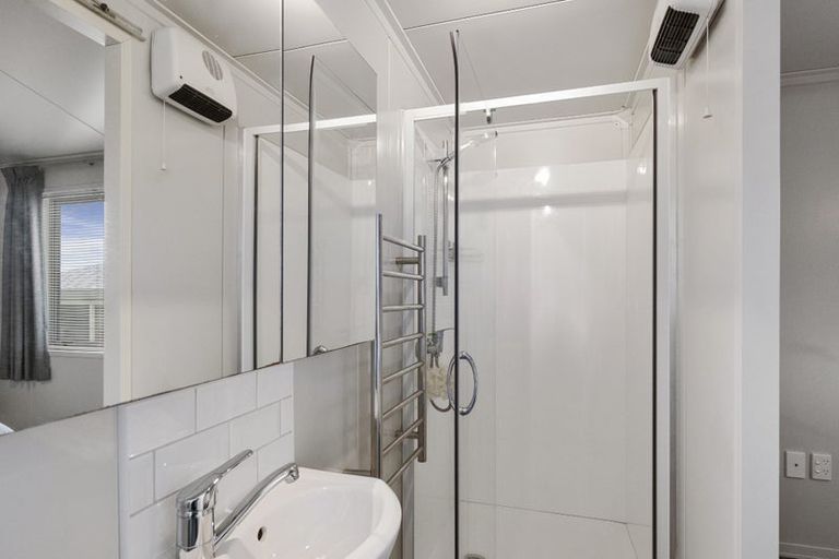 Photo of property in 3a Kingsbridge Drive, Burwood, Christchurch, 8083