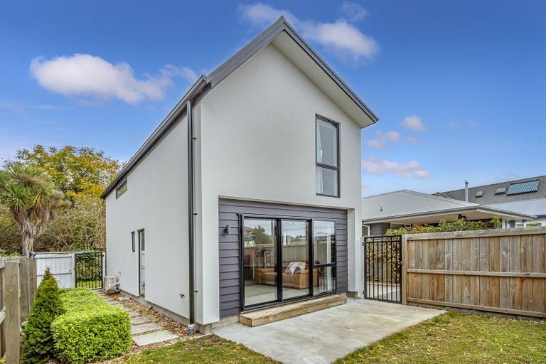 Photo of property in 2/32 Vogel Street, Richmond, Christchurch, 8013