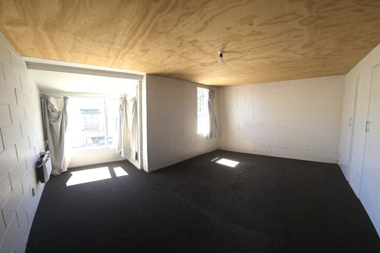 Photo of property in 129 Constable Street, Newtown, Wellington, 6021