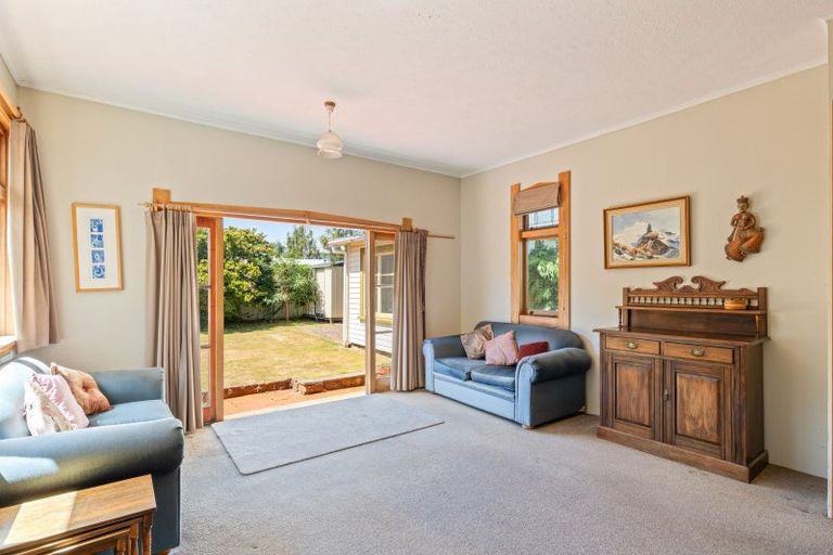 Photo of property in 65 Record Street, Fitzroy, New Plymouth, 4312