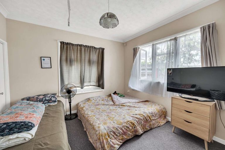 Photo of property in 804 Victoria Street, Parkvale, Hastings, 4122