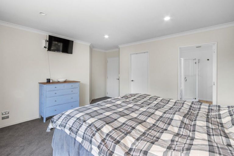 Photo of property in 8 Longspur Avenue, Wigram, Christchurch, 8025