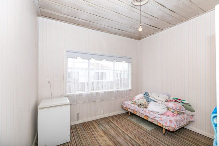 Photo of property in 142 Hakanoa Street, Huntly, 3700