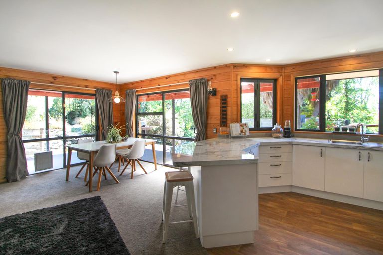 Photo of property in 28 Grove Avenue, Weston, Oamaru, 9401