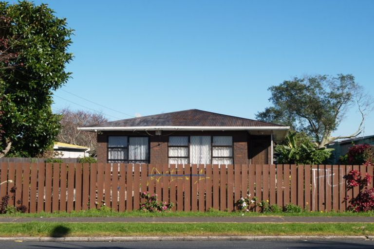 Photo of property in 24 Yates Road, Mangere East, Auckland, 2024