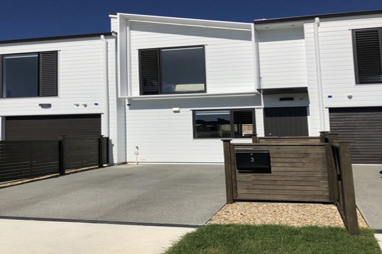 Photo of property in 3 Cambie Avenue, Red Beach, 0932