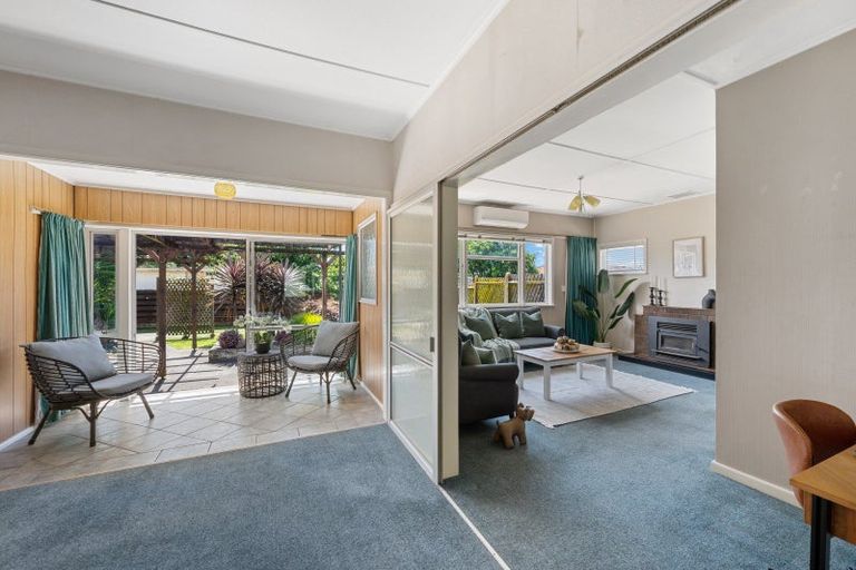 Photo of property in 24 Church Road, Taradale, Napier, 4112
