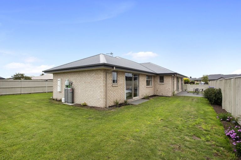 Photo of property in 2 Brockelbank Drive, Kaiapoi, 7630