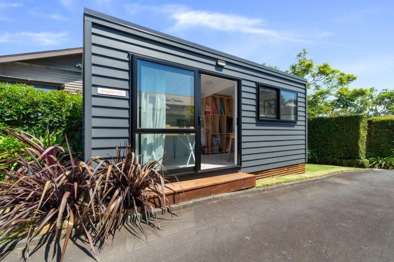 Photo of property in 34 Pukerangi Crescent, Ellerslie, Auckland, 1051