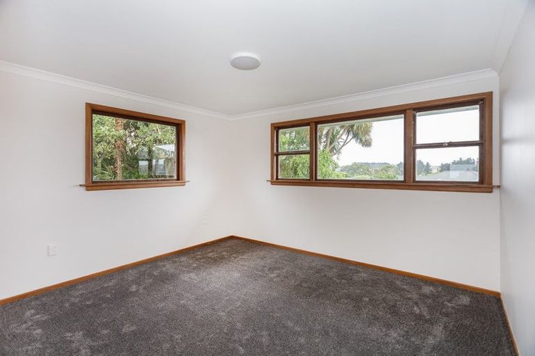 Photo of property in 6 Oban Street, Holmes Hill, Oamaru, 9401