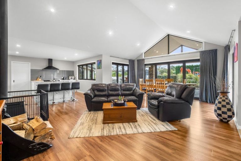 Photo of property in 17 Company Road, Newland, Ashburton, 7772