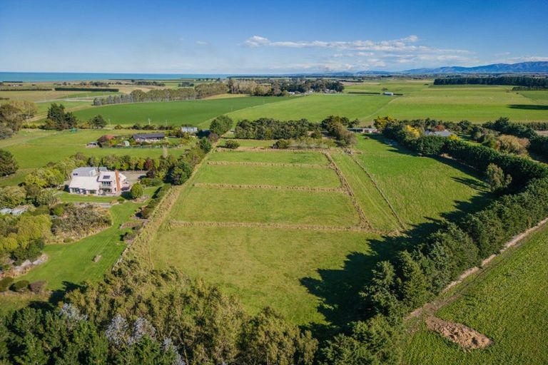 Photo of property in 38 Daniels Road, Normanby, Timaru, 7971