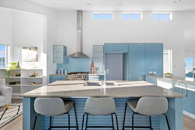 Photo of property in 127 Homebush Road, Khandallah, Wellington, 6035