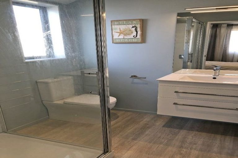 Photo of property in 6 Shrimpton Avenue, Woodend, 7610