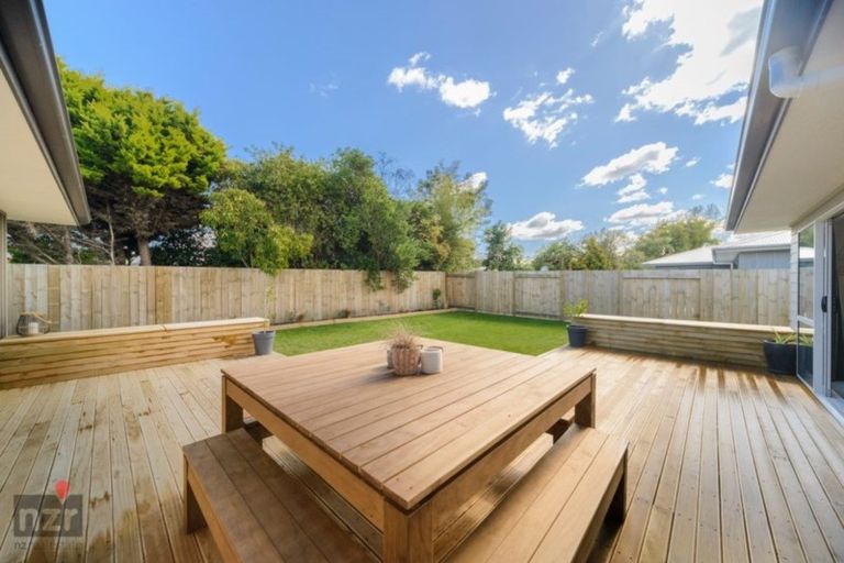 Photo of property in 18 Wescombe Grove, Feilding, 4702