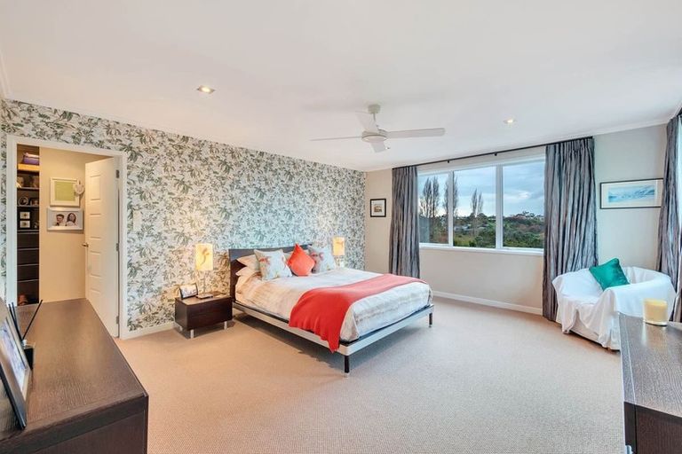 Photo of property in 68 Exmouth Road, Northcote, Auckland, 0627