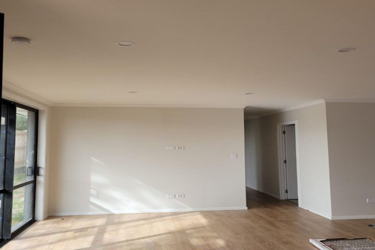 Photo of property in 3 Casey Avenue, Fairfield, Hamilton, 3214