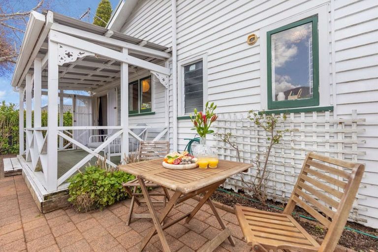 Photo of property in 3 Corlett Street, Utuhina, Rotorua, 3015