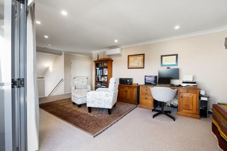 Photo of property in 31 Keswick Crescent, Huntington, Hamilton, 3210