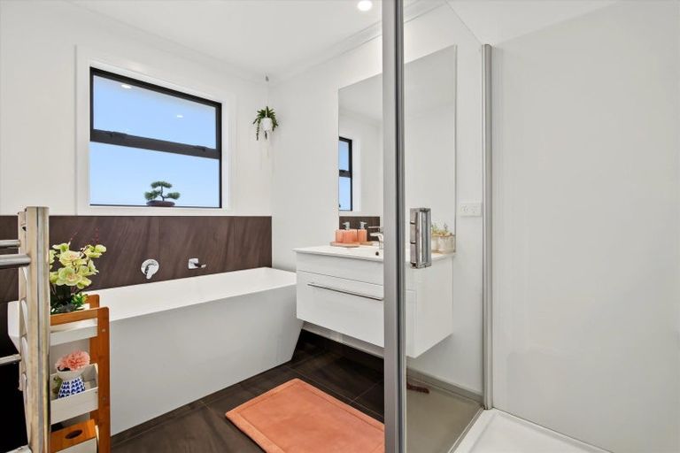 Photo of property in 8 Gaynor Way, Te Puke, 3119