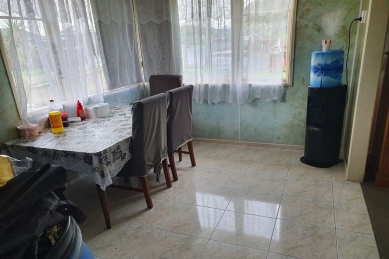 Photo of property in 33 Collett Road, Otara, Auckland, 2023