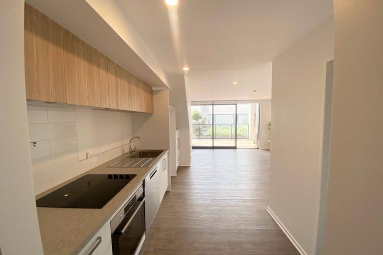 Photo of property in 104/1 Hewitts Road, Merivale, Christchurch, 8014