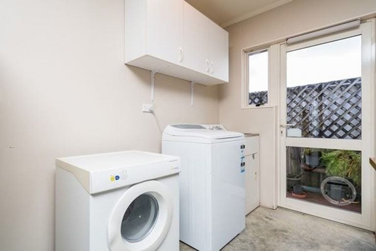 Photo of property in 11 Armstrong Avenue, Woodhill, Whangarei, 0110