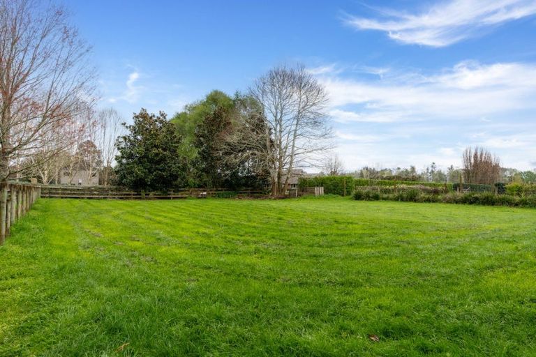 Photo of property in 37 Greenvale Close, Tamahere, Hamilton, 3283