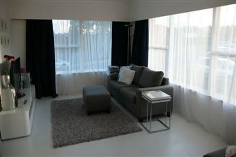 Photo of property in 1/21 Waterloo Road, Milford, Auckland, 0620