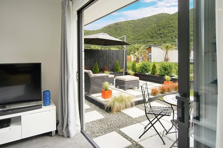Photo of property in 18 Discovery Way, Waikawa, Picton, 7220
