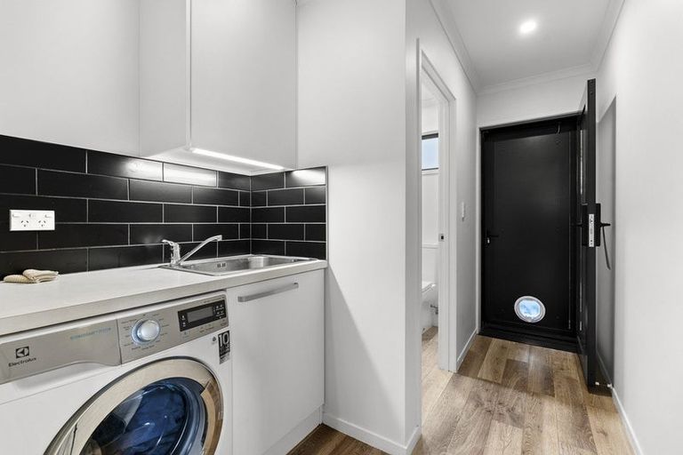 Photo of property in 14e Clinton Street, Fitzroy, New Plymouth, 4312