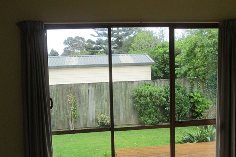 Photo of property in 29b Oriwa Street, Waikanae, 5036