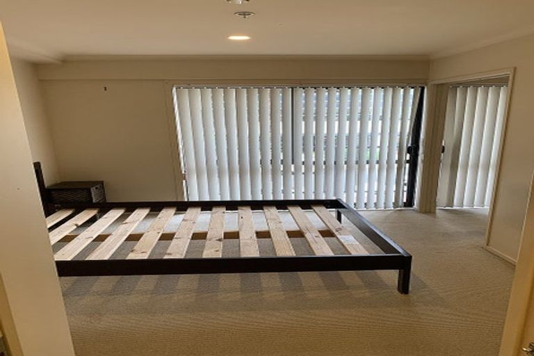 Photo of property in The Rennaissance, 2k/18 Ronwood Avenue, Manukau, Auckland, 2104