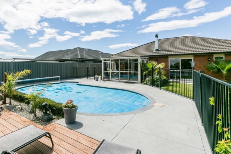 Photo of property in 36 Mcnaughton Place, Onekawa, Napier, 4110