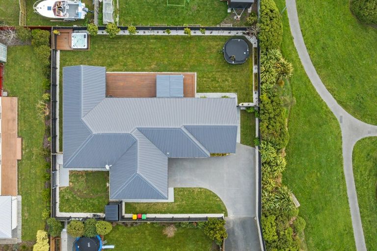 Photo of property in 21 Flaxon Place, Burwood, Christchurch, 8083