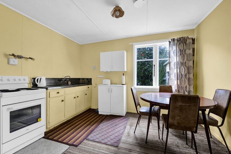 Photo of property in 2 Middlesex Street, Patea, 4520