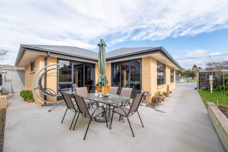 Photo of property in 43 Lune Street, South Hill, Oamaru, 9400